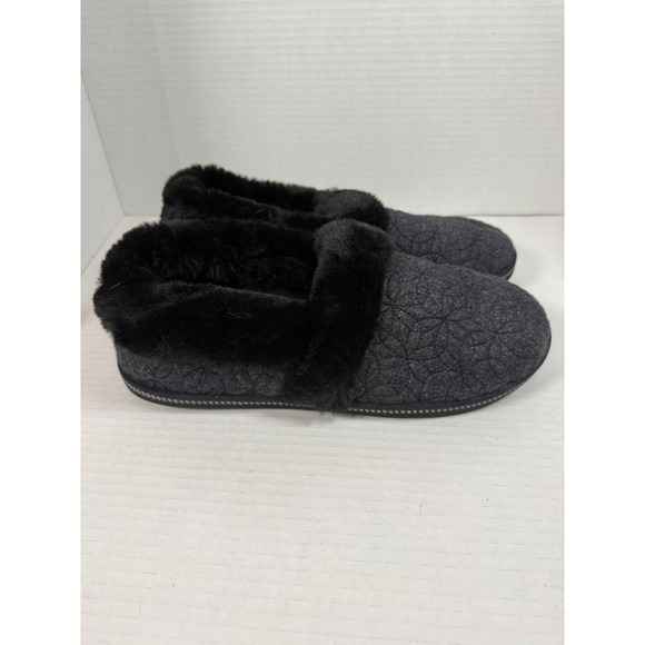 Skechers Women's Cozy Slippers Black Faux Fur Quilted Size Medium - Picture 3 of 6